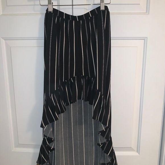 Hi-low skirt - Picture 1 of 3